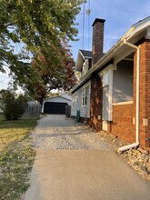 1117 E Glen Ave in Peoria Heights, IL - Building Photo - Building Photo