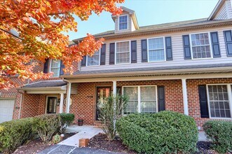 523 Northstar Dr in Harrisburg, PA - Building Photo - Building Photo