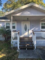 1802 E Comanche Ave in Tampa, FL - Building Photo