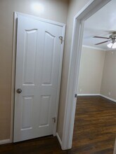 5608 Hayter Ave in Lakewood, CA - Building Photo - Building Photo