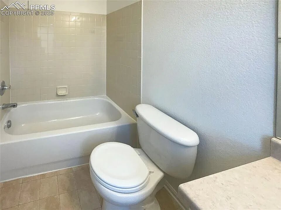 2305 Lexus Dr in Colorado Springs, CO - Building Photo
