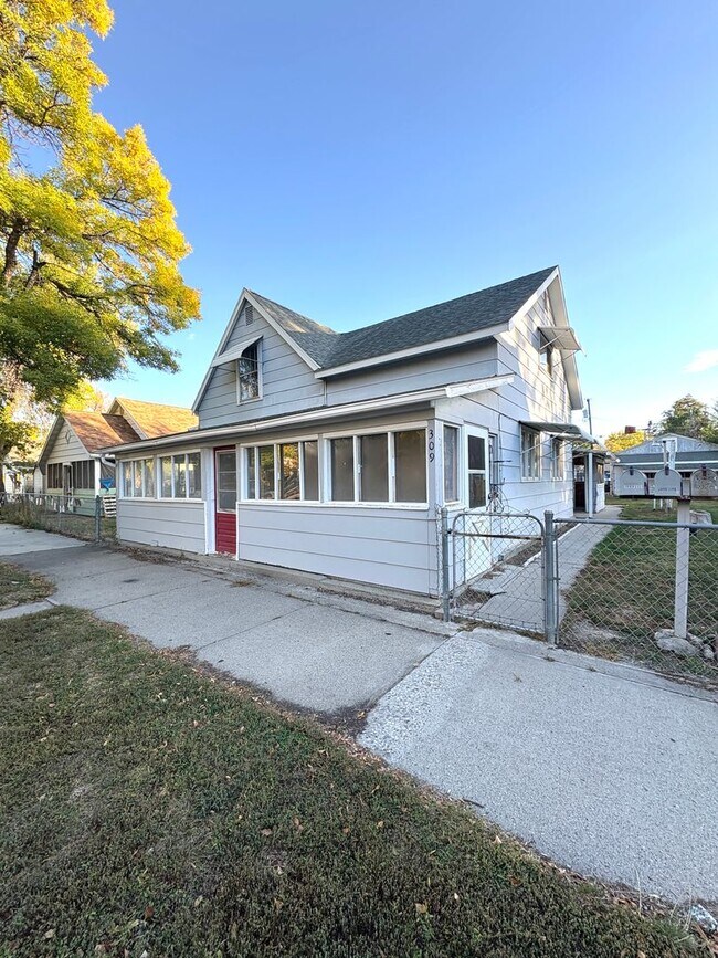 309 S 33rd St in Billings, MT - Building Photo - Building Photo