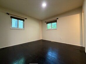 3715 Stratford Ave in Lansing, MI - Building Photo - Building Photo
