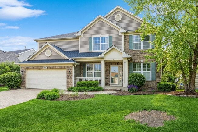 property at 9482 Inverness Dr