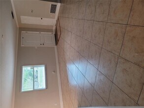 3157 Goldenrod St in Sarasota, FL - Building Photo - Building Photo
