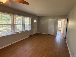 300 McAlpine Dr SE in Huntsville, AL - Building Photo - Building Photo