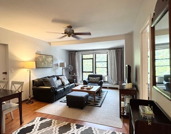 property at 6 Juniper St