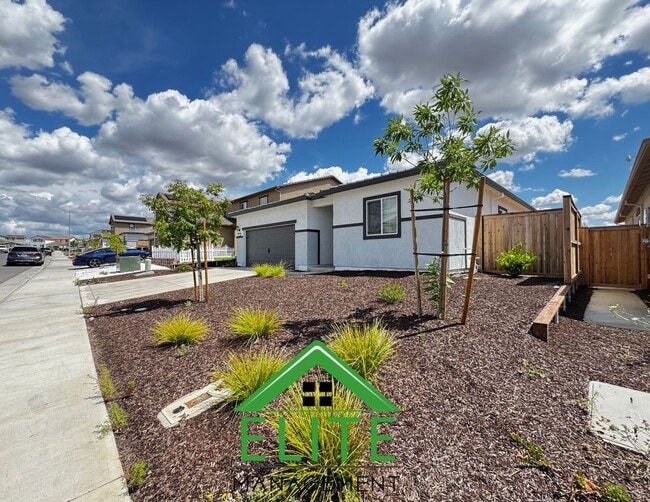 12636 Patagonian Wy in Rancho Cordova, CA - Building Photo - Building Photo