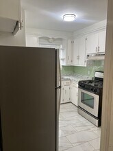 11910 Gunston St in Detroit, MI - Building Photo - Building Photo