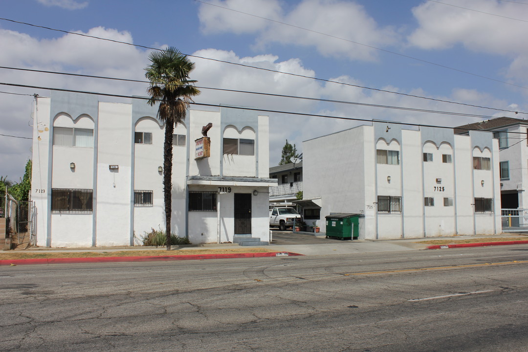 7119 E Gage Ave in Los Angeles, CA - Building Photo