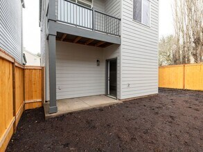 9389 SW Eunice Ln in Portland, OR - Building Photo - Building Photo