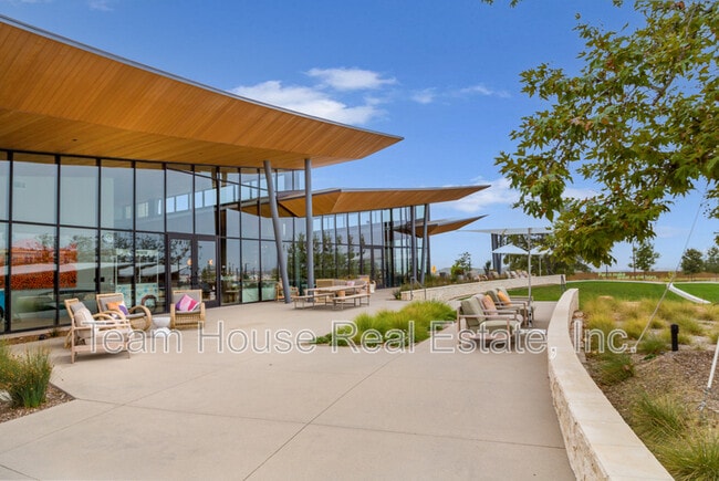 property at 27466 Mercantile Ct