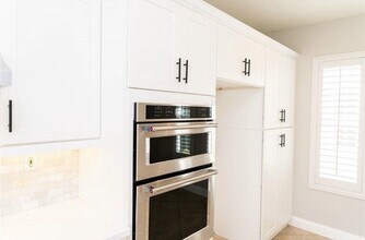 17 Plum St in Mission Viejo, CA - Building Photo - Building Photo