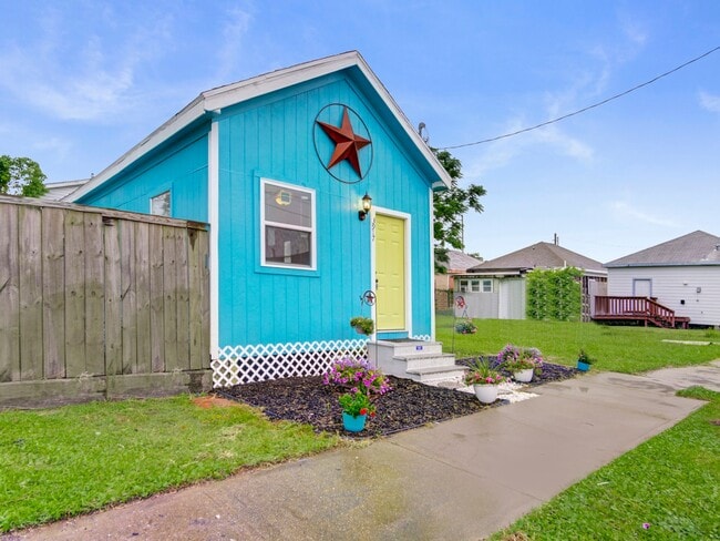 3917 Winnie St in Galveston, TX - Building Photo - Building Photo