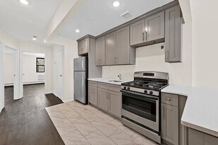 825 Madison St, Unit #2 in Brooklyn, NY - Building Photo