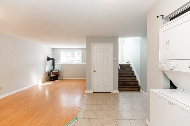 219 Emerson Ave in London, ON - Building Photo - Building Photo