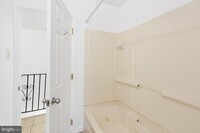600 E Girard Ave photo'