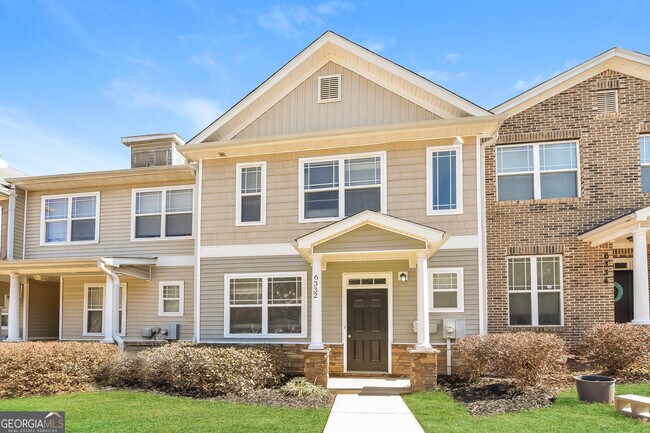 property at 6332 Ellenwood Dr