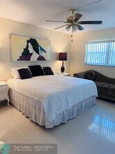 2850 Forest Hills Blvd in Coral Springs, FL - Foto de edificio - Building Photo