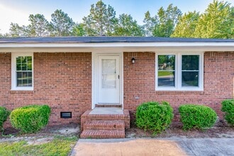 216 Cross Hill Rd in Lexington, SC - Building Photo - Building Photo