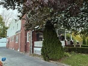21 Richman Ave in Newburgh, NY - Building Photo - Building Photo