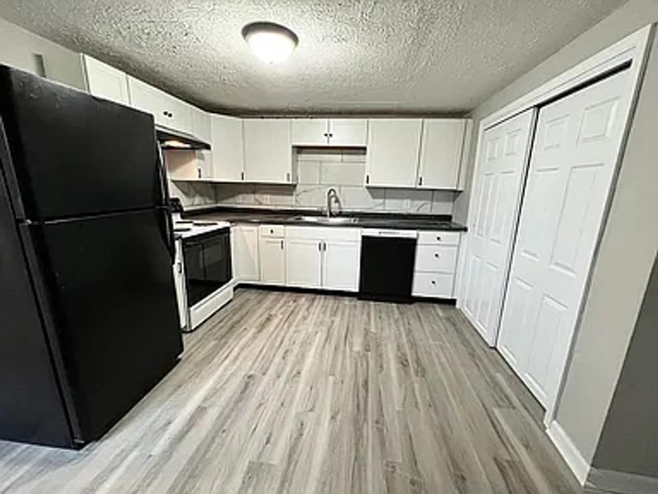 863 E Main St Ext in Georgetown, KY - Building Photo