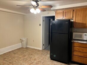 6413 Ridgeview Ave in Baltimore, MD - Building Photo - Building Photo