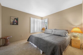 11 Ronda Dr in Rancho Mirage, CA - Building Photo - Building Photo