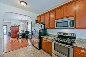 217 Thalia Rd in Virginia Beach, VA - Building Photo - Building Photo