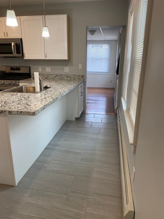 50 1/2 Gilman St, Unit 50.5 in Nashua, NH - Foto de edificio
