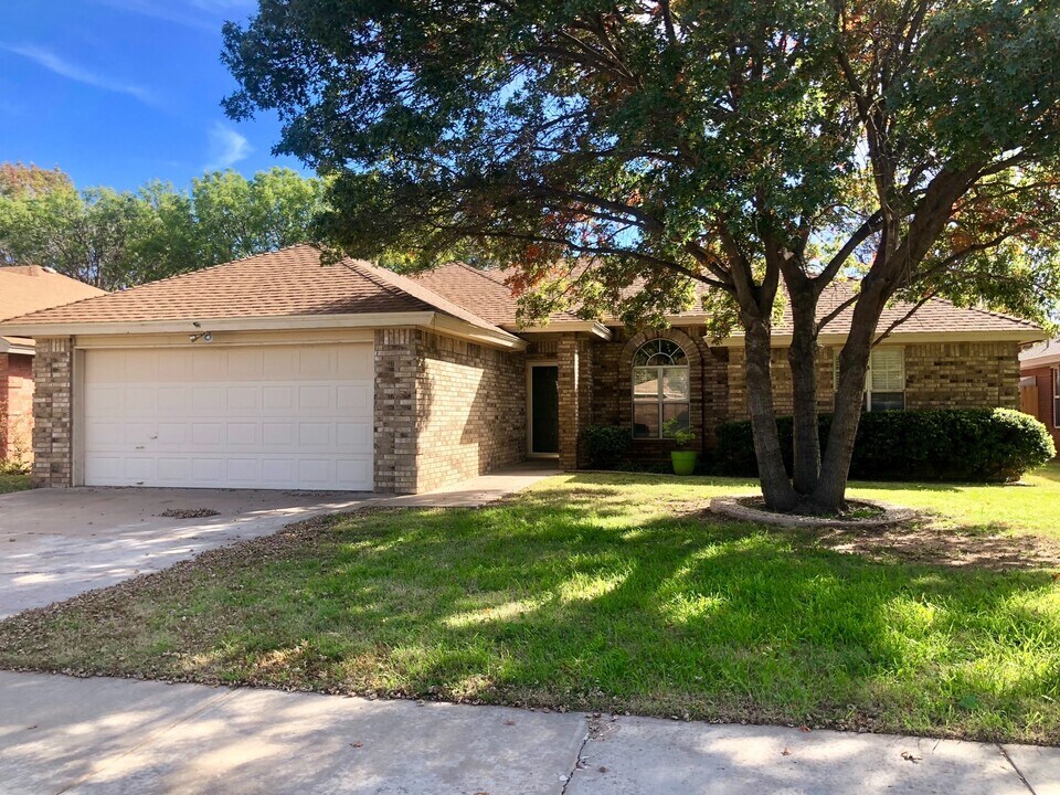 5909 69th Pl in Lubbock, TX - Building Photo