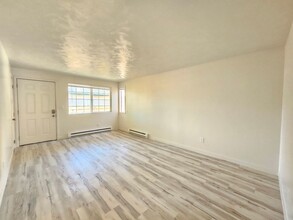 1105-1109 W 14th Ave in Spokane, WA - Building Photo - Building Photo