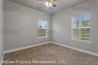 3625 College St photo'