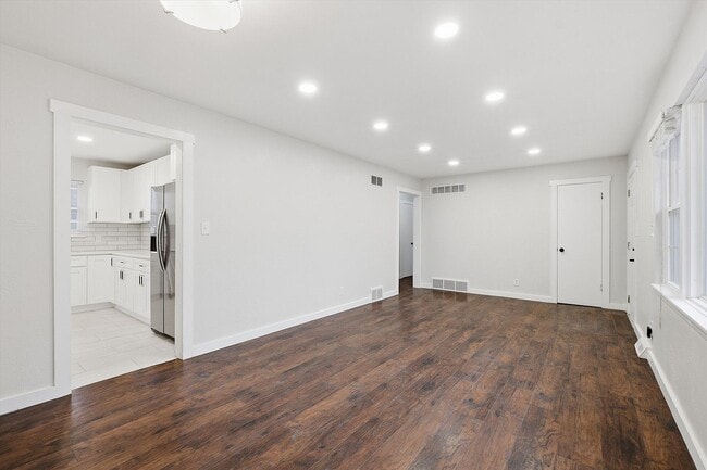 4517 E 112 St in Kansas City, MO - Building Photo - Building Photo