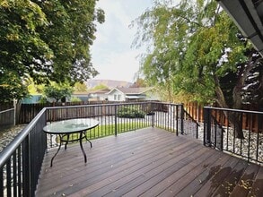 110 Eastridge Dr in East Wenatchee, WA - Building Photo - Building Photo