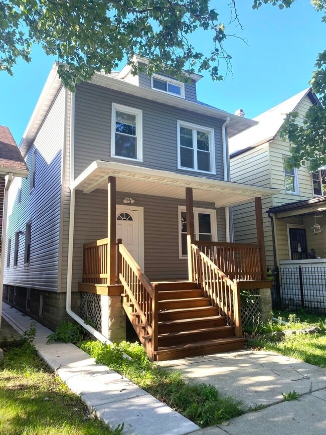 property at 4838 W Belden Ave