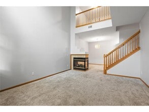 5020 Holly Ln N in Plymouth, MN - Building Photo - Building Photo