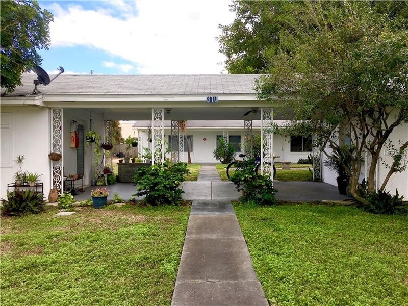 310 78th Ave in St. Petersburg, FL - Building Photo