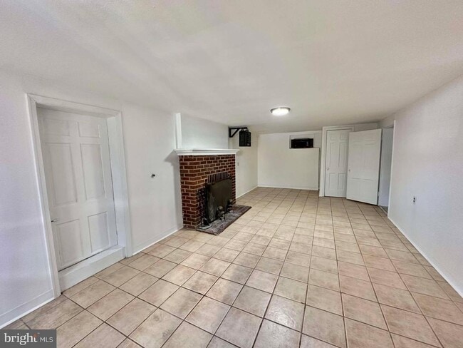 property at 1208 S Cleveland St