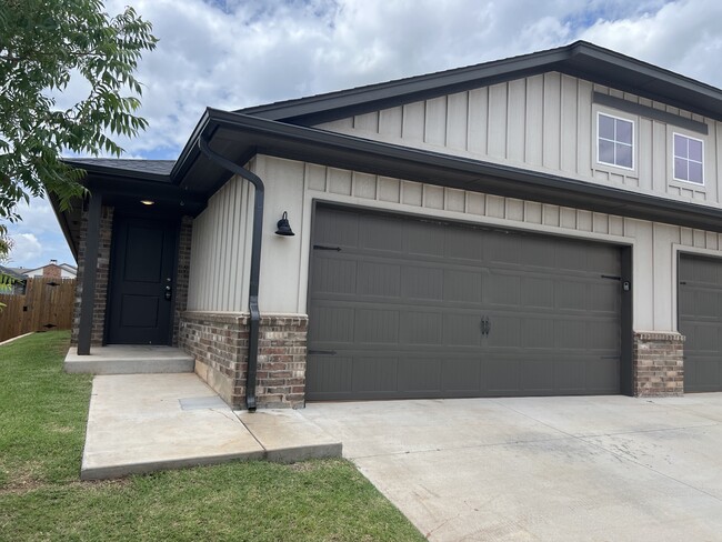 property at 11215 Northstar Ln