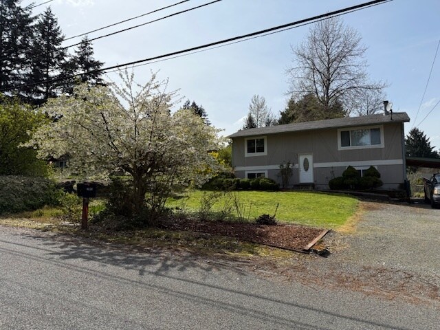 4820 36th Ave E in Tacoma, WA - Building Photo