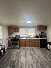 276 Linden Ave in Middletown, NJ - Foto de edificio - Building Photo