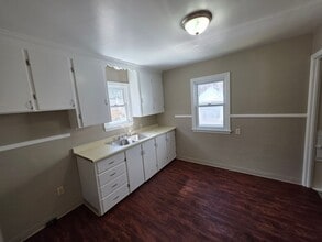 304 Bakerdale Rd in Rochester, NY - Building Photo - Building Photo