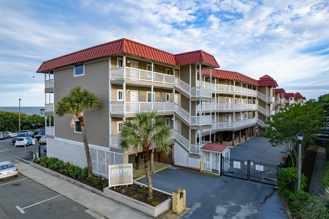 1 15th St in Tybee Island, GA - Building Photo