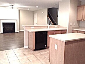 2305 Apple Glen Ln in Charlotte, NC - Building Photo - Building Photo