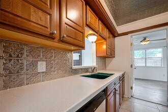 11926 Osage Park Dr in Houston, TX - Building Photo - Building Photo