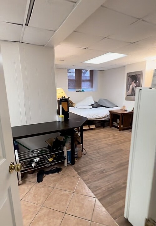 1683 Beacon St, Unit 1Gl in Brookline, MA - Building Photo