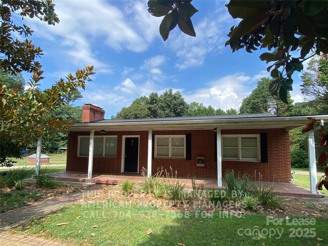 property at 3609 Old Concord Rd