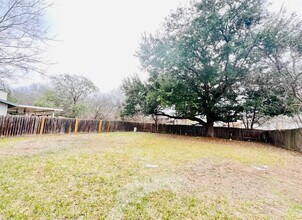 1306 St Lawrence St in San Antonio, TX - Building Photo - Building Photo