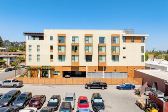 Walnut Studios in San Carlos, CA - Building Photo - Building Photo